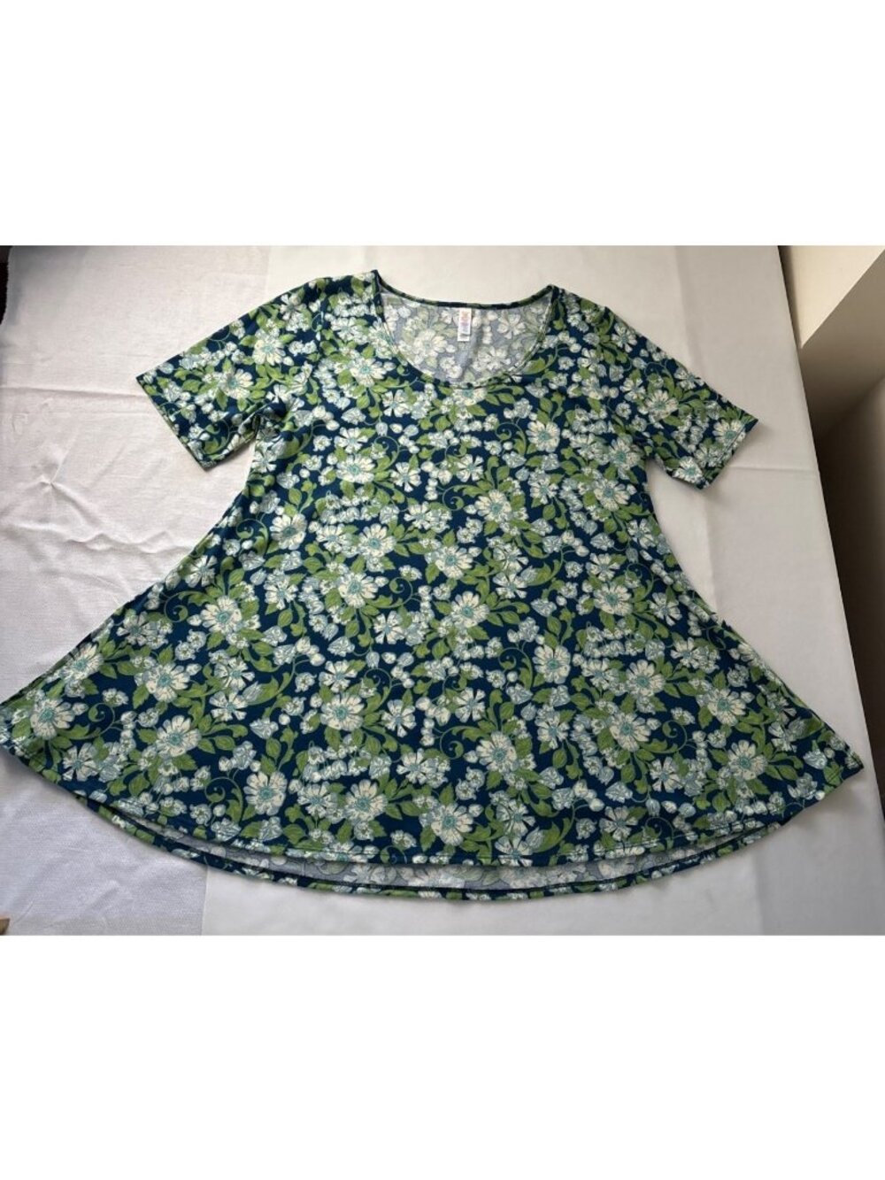 Lularoe Womens Floral Short Sleeve A-Line Tunic Dress Blue/Green Pattern Size L